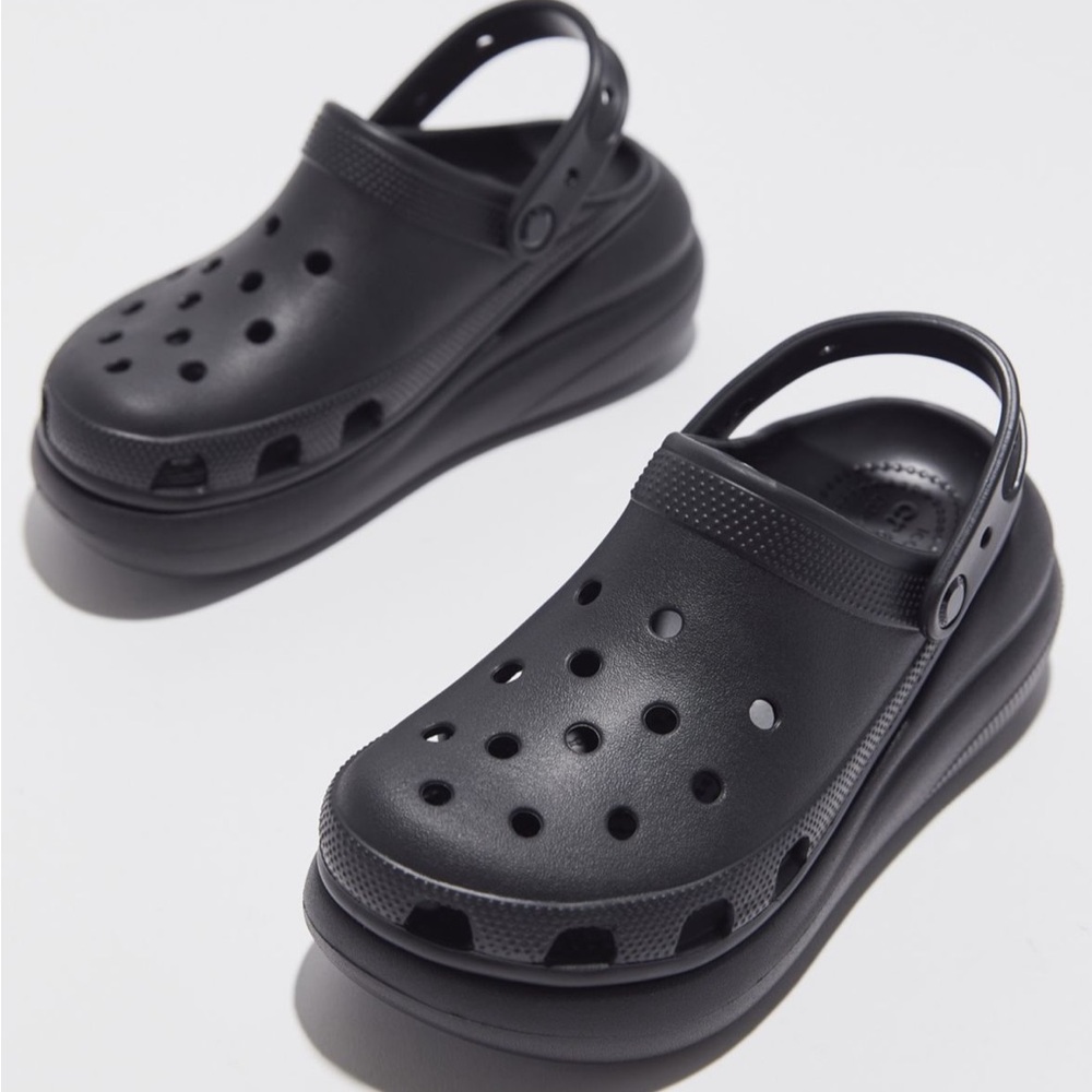 CROCS Crush Clogs in Black
